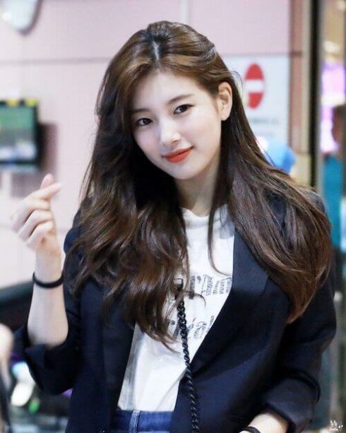 Is Bae Suzy Married? Husband, Wedding, Age, Height, Ethnicity