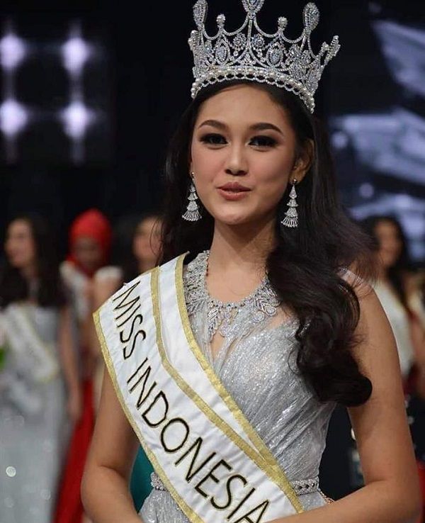 Jolene Marie Cholock-Rotinsulu is the Miss Indonesia 2019