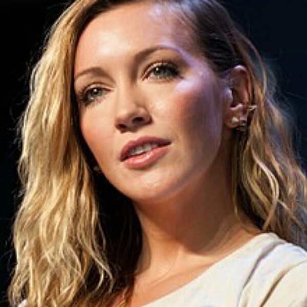 Katie Cassidy Files For Divorce From Husband Matthew Rodgers Married Biography 3572