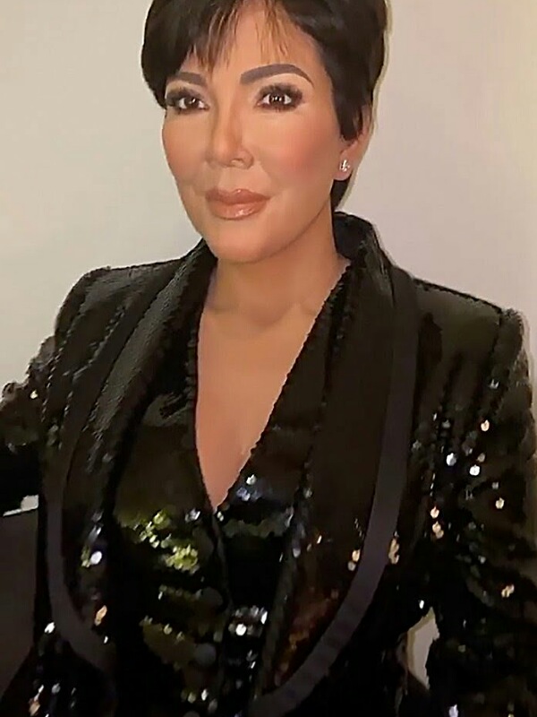 Kim Kardashian Tells The World About The Weirdest Thing That Her Mother Kris Jenner Keeps At Her