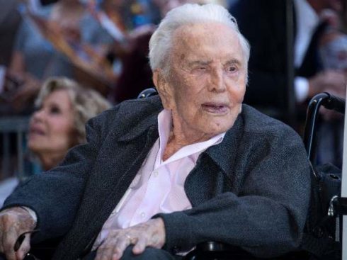 Kirk Douglas And His Wife Anne Buydens Celebrated Their 65th Marriage ...