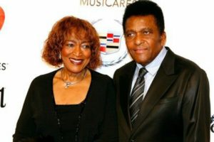 Rozene Cohran, wife of musician Charley Pride! An insight into their ...