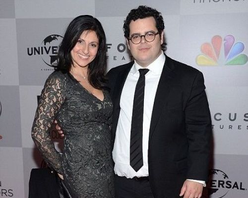 Josh Gad