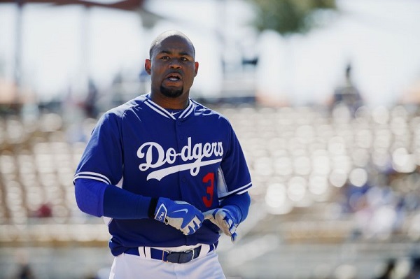 Carl Crawford arrested for trying to kill his ex-girlfriend in her ...