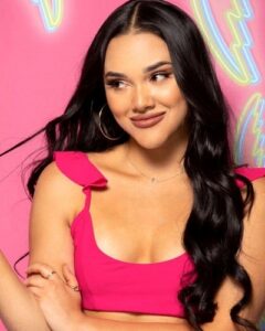 Cely Vazquez, Love Island America cast: She wants to get divorced as ...