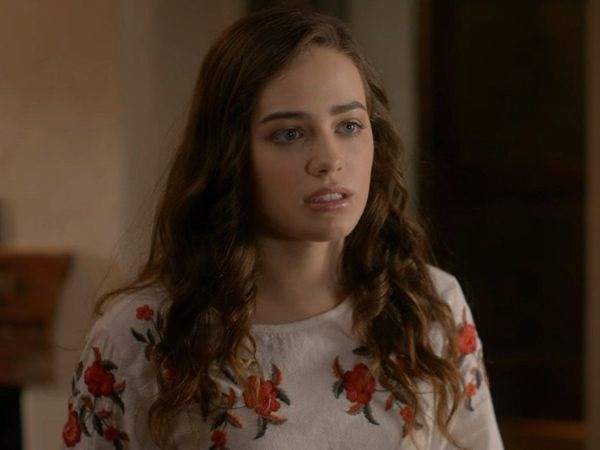Who is Mary Mouser dating? Find out her net worth in 2021 and 7 quick ...