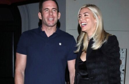 What did Tarek El Moussa receive from fiance Heather Rae Young as ...