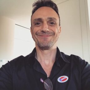 Hank Azaria news