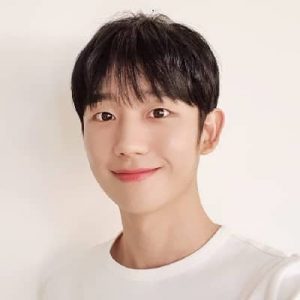 Jung Hae-in Bio, Affair, Single, Net Worth, Ethnicity, Salary, Age