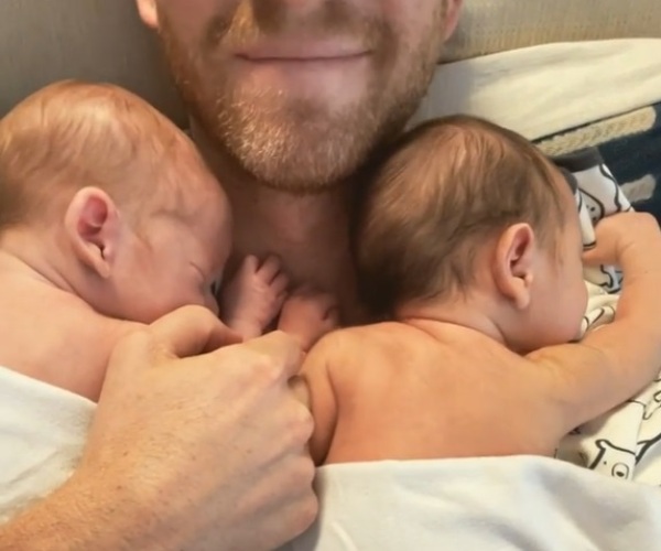 Bryan Greenberg and Jamie Chung welcomed twin children! Jamie Chung and Bryan Greenberg's twin babies