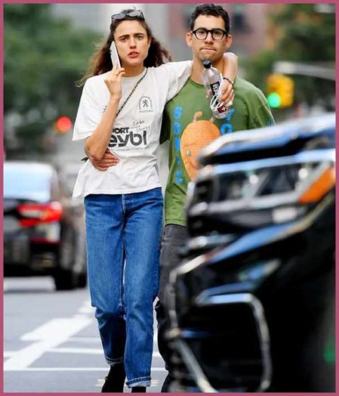 Jack Antonoff 37 And Margaret Qualley 27 Have Made Their Official Debut As A Couple Married 5003