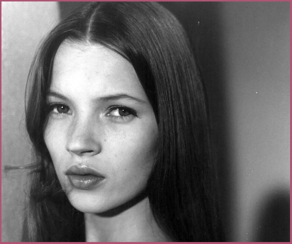 Kate Moss was Clearly Not Happy with Her 1992 Calvin Klein Photoshoot ...