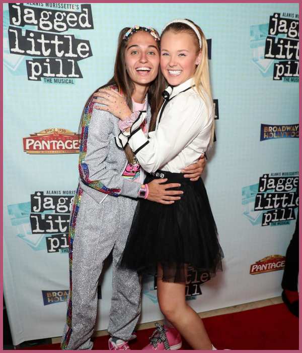 Jojo Siwa and Her New Girlfriend Avery Cyrus Make Their Red Carpet