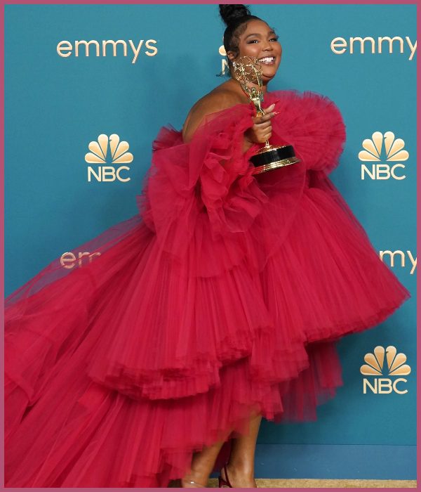 Lizzo Gets Emotional as She Delivers her Winning Speech at the Emmy ...