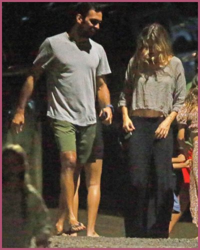 Gisele Bundchen is All Smiles on a Dinner Date with Joaquim Valente ...