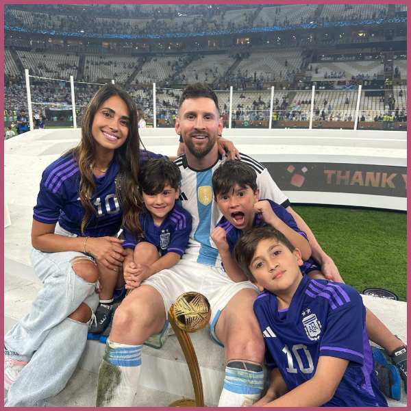 Lionel Messi is All Smiles as He Poses with His Wife and Children after ...