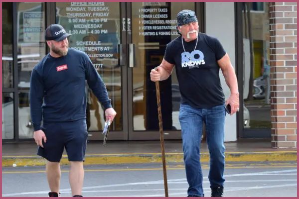 WWE legend Hulk Hogan Spotted After False Paralysis Claims – Married ...