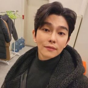 Yoon Kyun-Sang Bio, Age, Height, Instagram, Girlfriend, Career