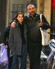 Know who Natalie Portman is dating after her divorce!