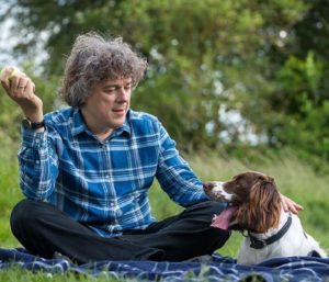 Alan Davies