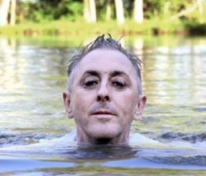 Alan Cumming