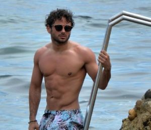 Ryan Thomas