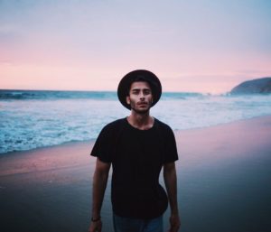 Toni Mahfud