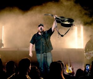 Luke Combs
