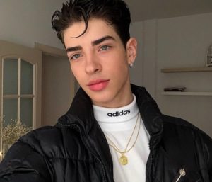 Manu Rios