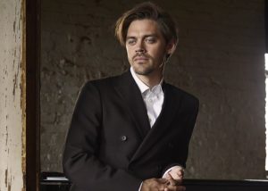 Tom Payne