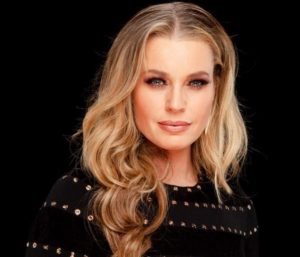 Rebecca Romijn