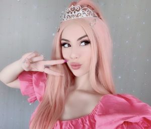 Leah Ashe