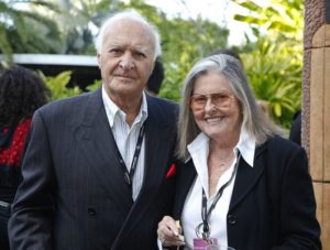 Robert Loggia