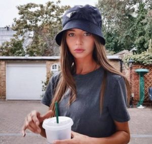Eleanor Calder