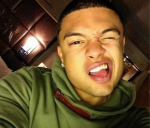 Alfredo Flores