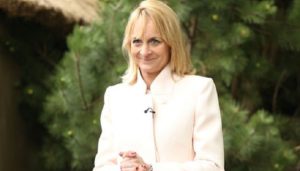 Louise Minchin