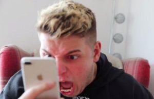 Elliot Giles