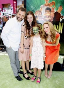 Iris Apatow