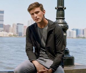 RJ King