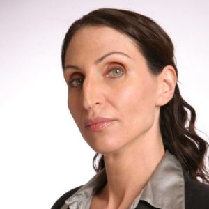 Bonnie Aarons