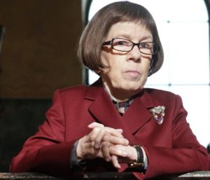 Linda Hunt