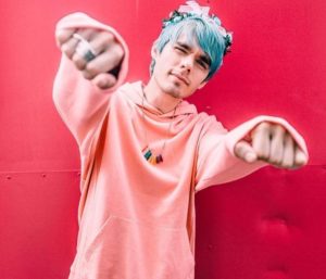 Awsten Knight