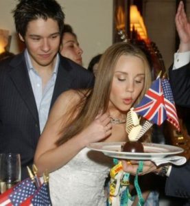 Oliver James (actor)