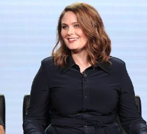 Emily Deschanel