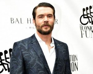 Charlie Weber
