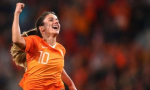 Danielle van de Donk