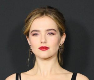 Zoey Deutch