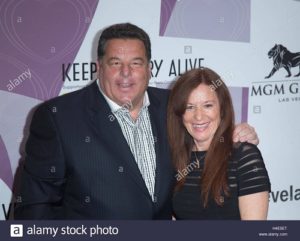 Steve Schirripa