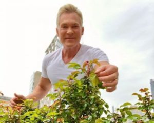 Sam Champion