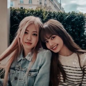 Roseanne Park (Rosé)